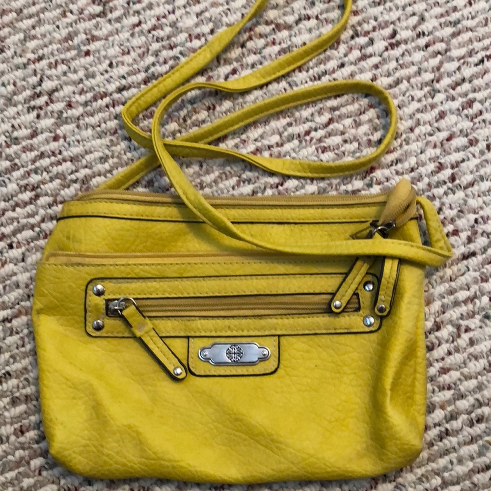 Yellow crossbody bag